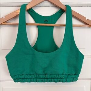 ALO Sports Yoga Bra. Vibrant Green XS. Great Used Condition
